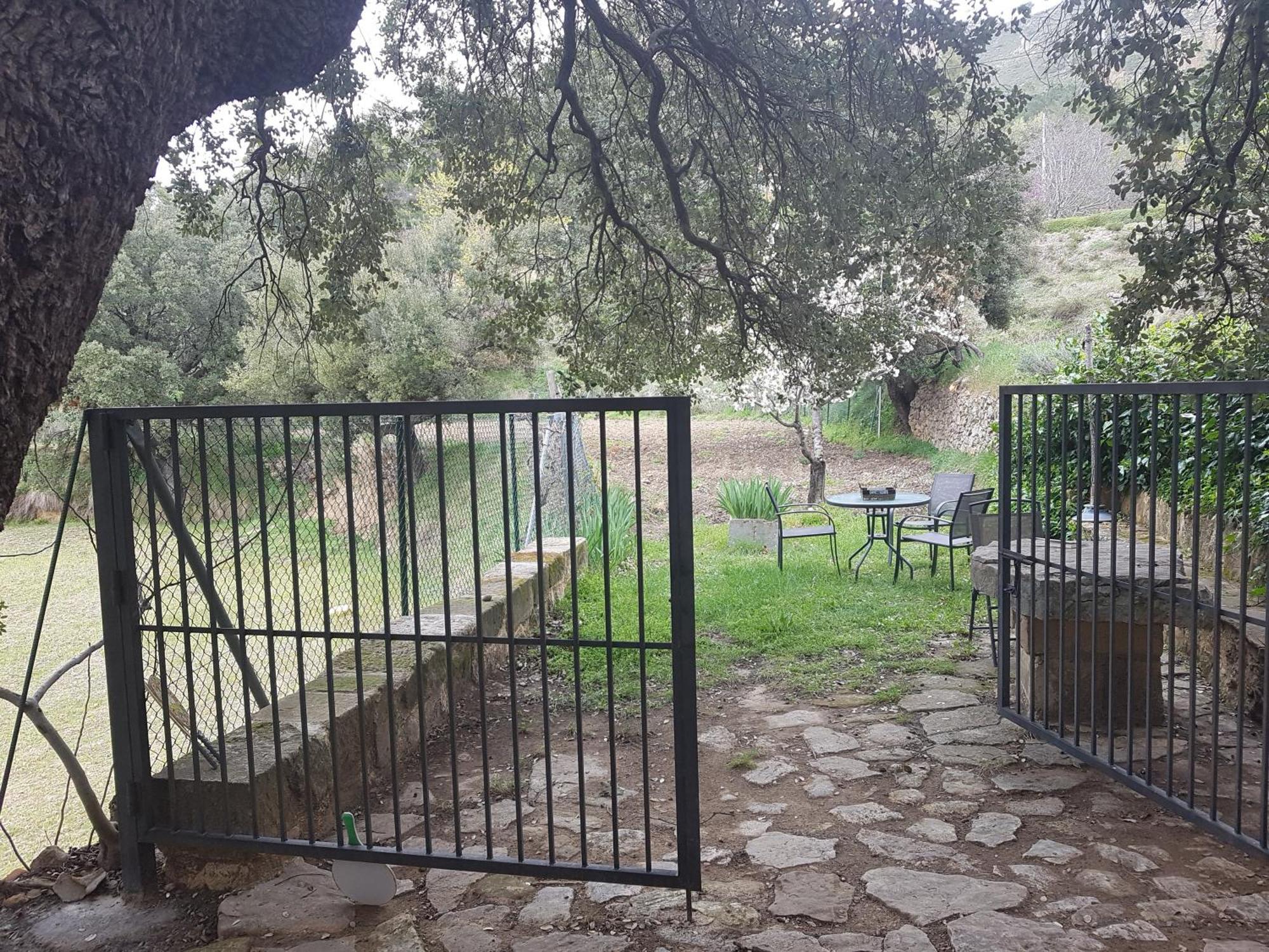 Las Encinas يستي المظهر الخارجي الصورة